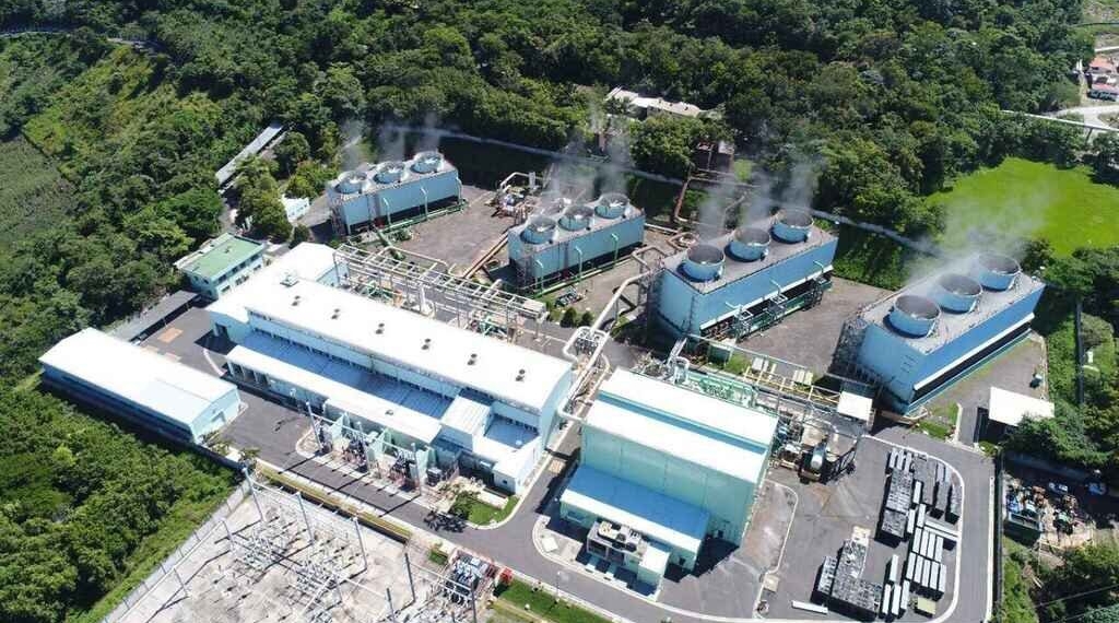 El Salvador comienza a minar bitcoins usando la energía de sus volcanes