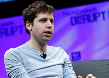 Multimillonario de 33 años explica cómo logró tener éxito y da consejos para quienes desean conseguirlo