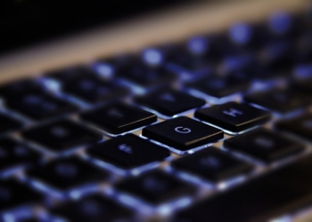 Ejemplos de TIC en el ámbito laboral