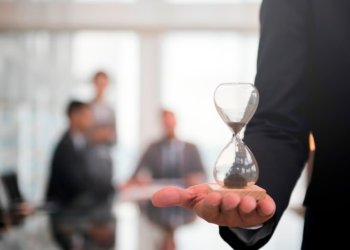 El poder oculto de la Ley de Parkinson: Descubre cómo afecta tu tiempo y productividad